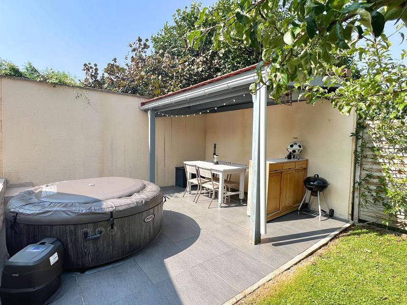 Maison - 76 m² - 5 pièces