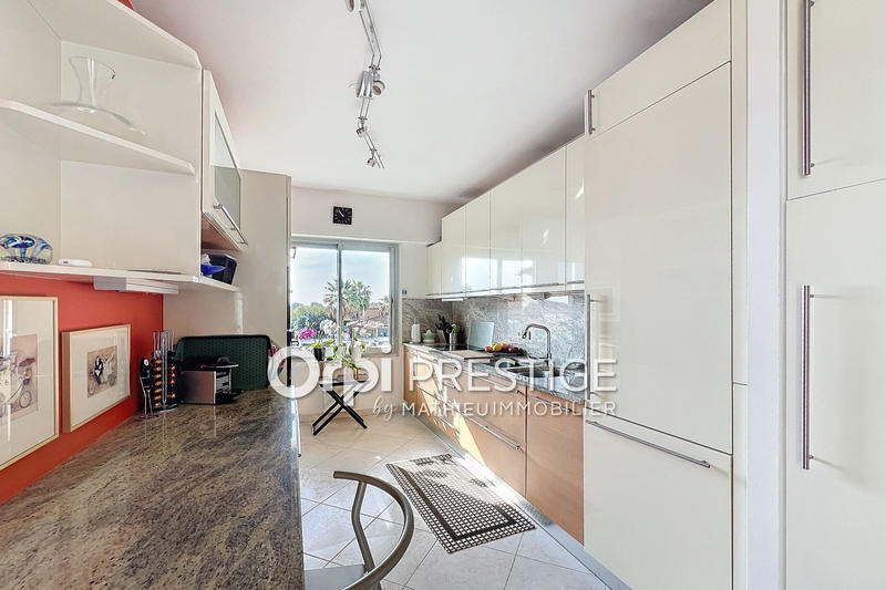 Appartement - 88 m² - 3 pièces