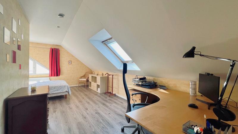 Appartement - 97 m² - 4 pièces