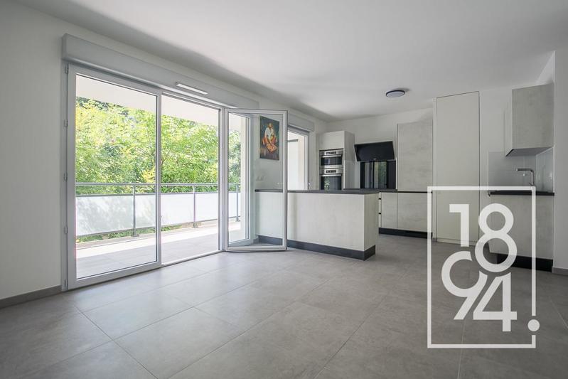 Appartement - 60 m² - 3 pièces