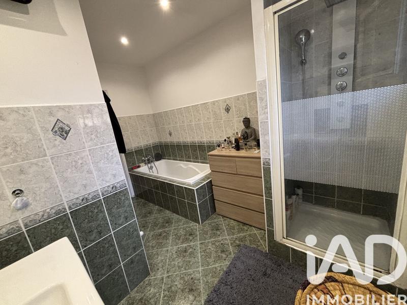 Maison - 98 m² - 4 pièces