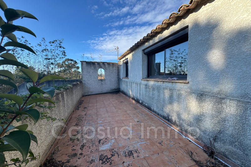 Propriété - 290 m² - 9 pièces