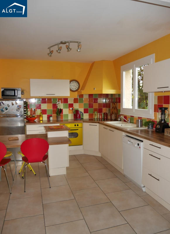 Maison - 125 m² - 6 pièces