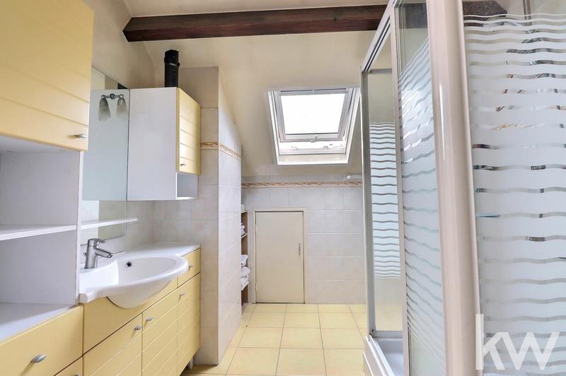 Maison - 147 m² - 7 pièces