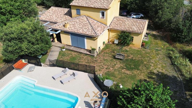 Villa - 139 m² - 4 pièces