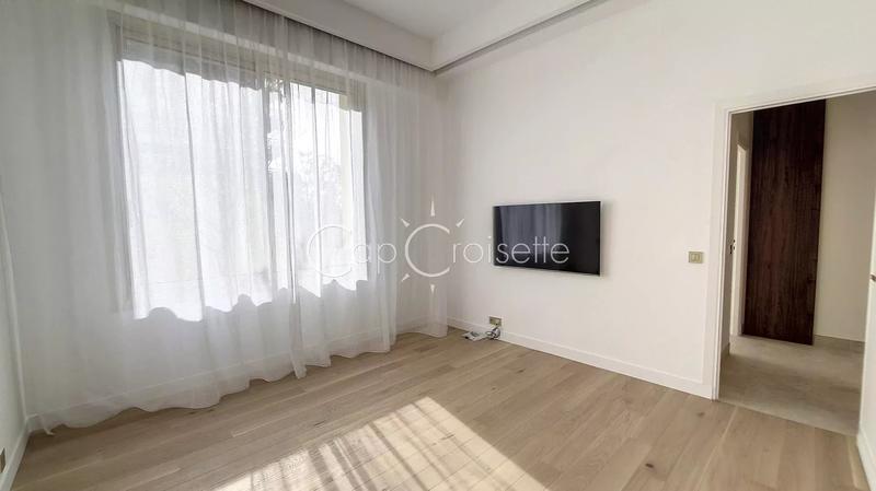 Appartement - 115 m² - 4 pièces