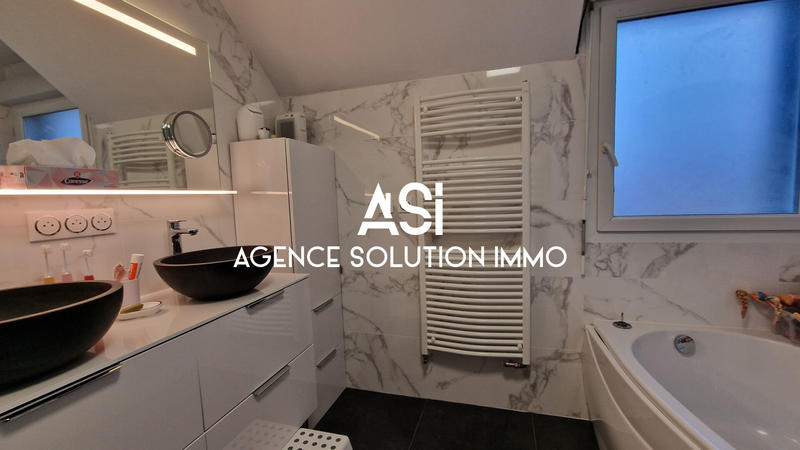 Maison - 145 m² - 6 pièces