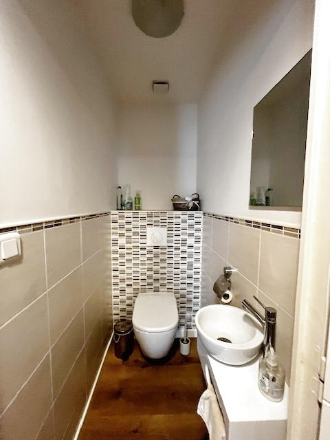 Propriété - 121 m² - 7 pièces