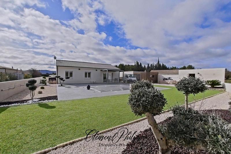 Maison - 85 m² - 4 pièces