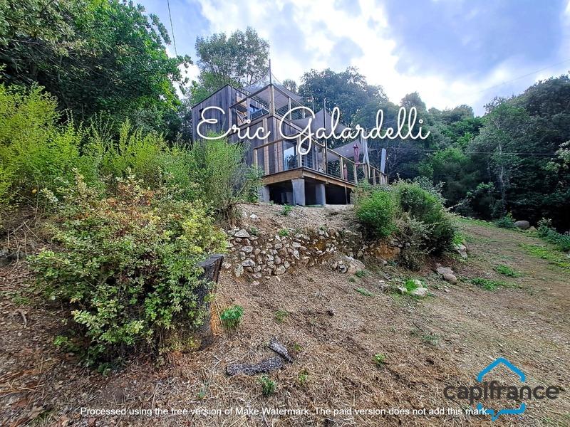 Maison de bois - 24 m² - 2 pièces