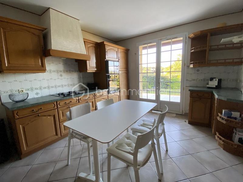 Maison - 180 m² - 6 pièces