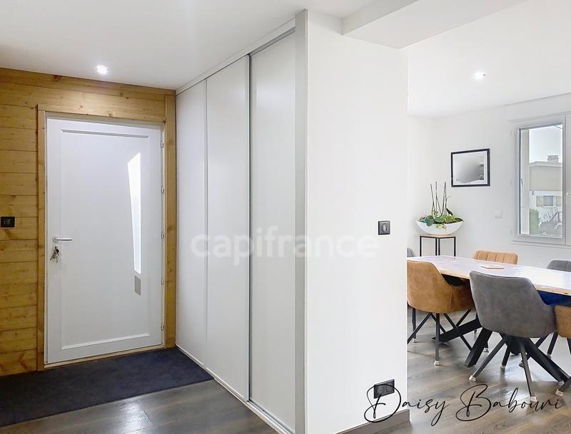 Maison - 108 m² - 4 pièces