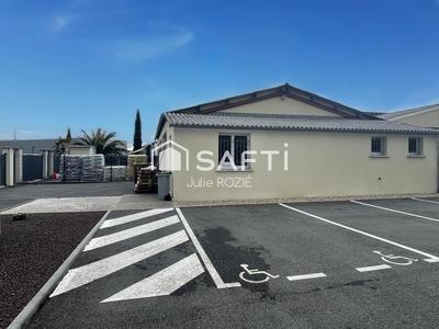 Local commercial - 90 m² - 2 pièces