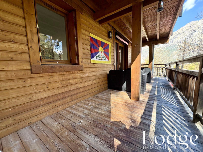 Appartement - 82 m² - 3 pièces