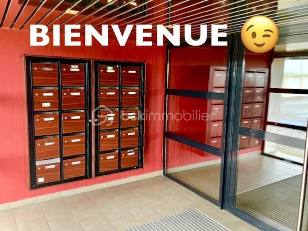 Appartement - 82 m² - 3 pièces