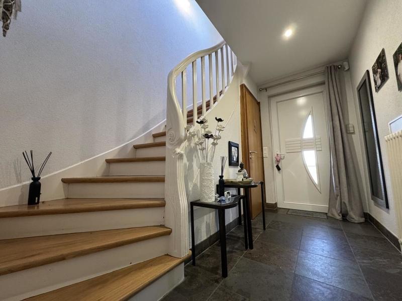 Maison - 190 m² - 7 pièces