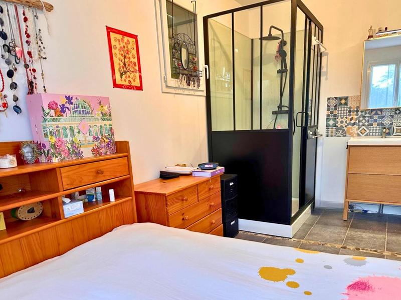 Maison - 170 m² - 9 pièces