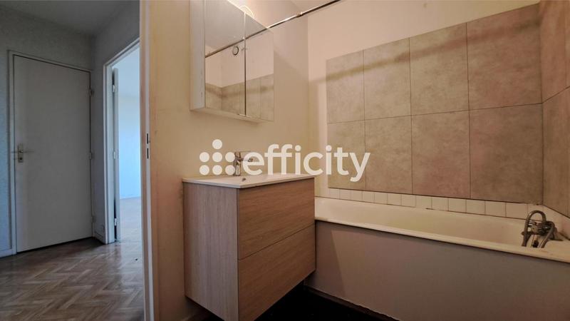 Appartement ancien - 33 m² - 1 pièce