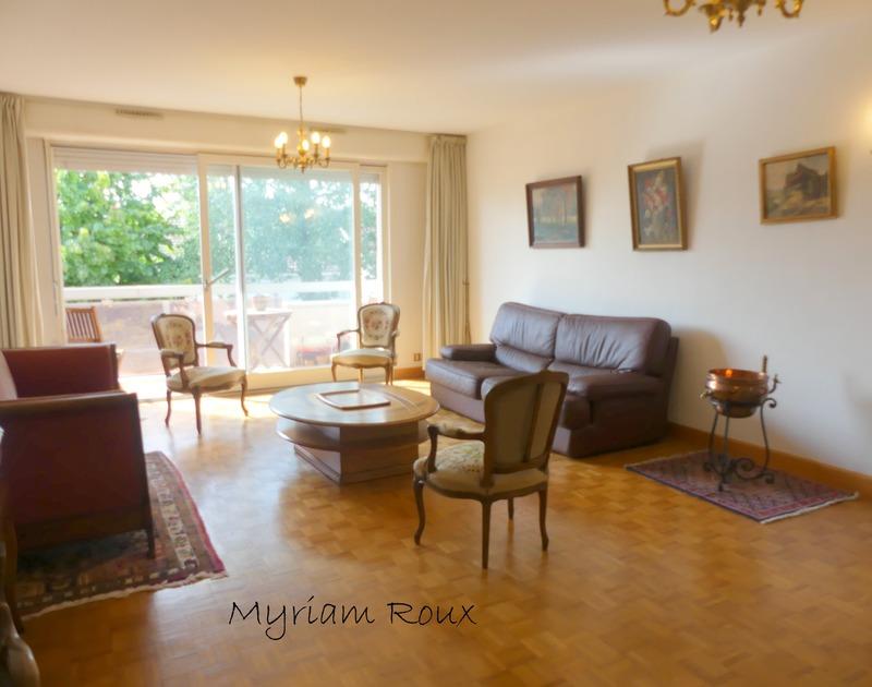 Appartement - 132 m² - 6 pièces