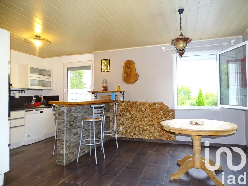 Maison - 98 m² - 5 pièces