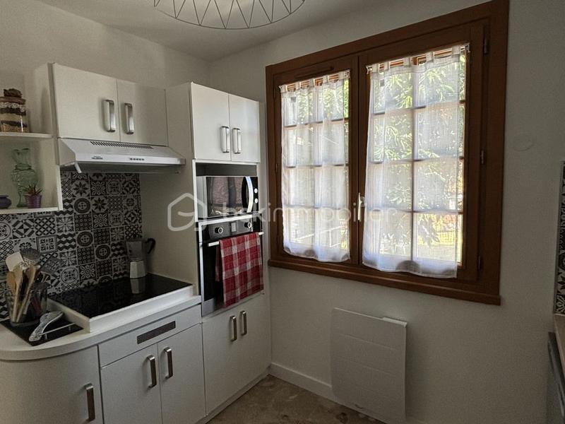 Maison traditionnelle - 110 m² - 5 pièces