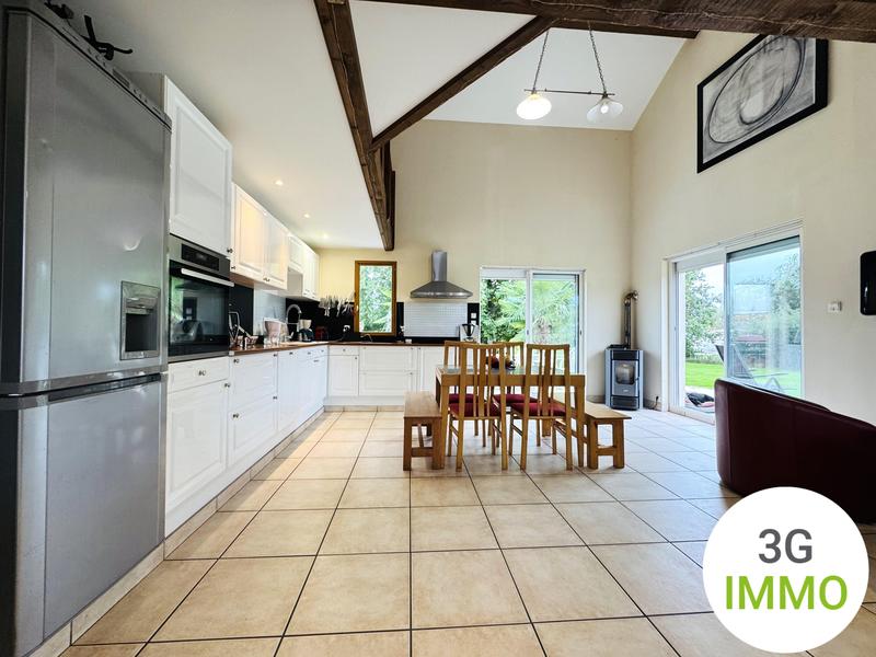 Maison - 160 m² - 6 pièces