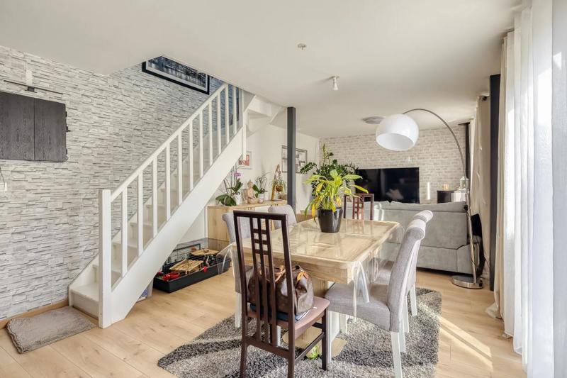 Maison - 75 m² - 4 pièces