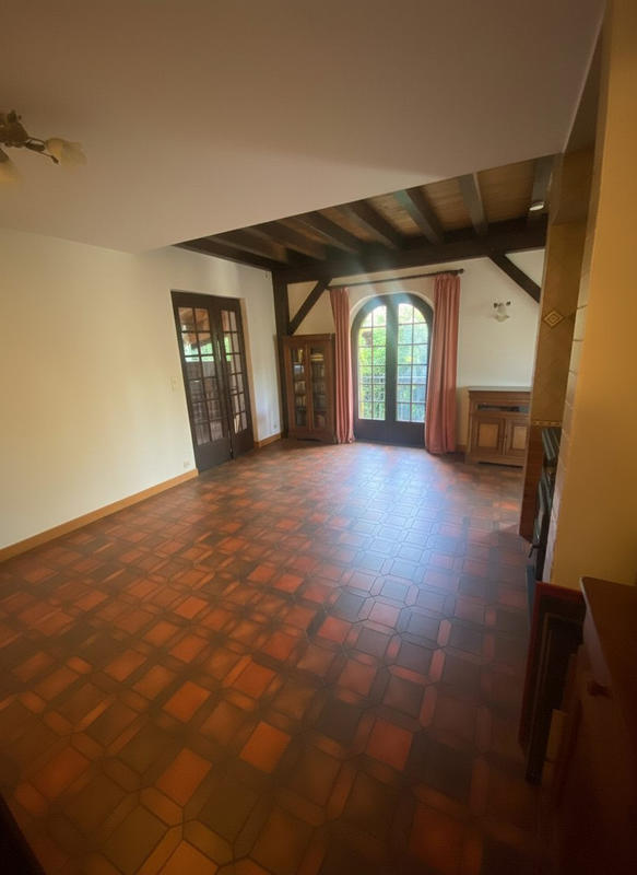 Maison ancienne - 179 m² - 10 pièces