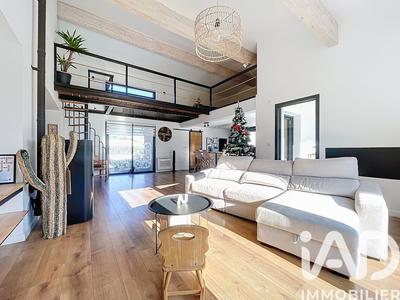 Maison - 162 m² - 6 pièces