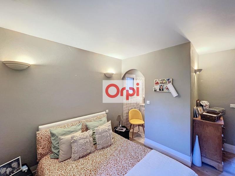 Villa - 156 m² - 8 pièces