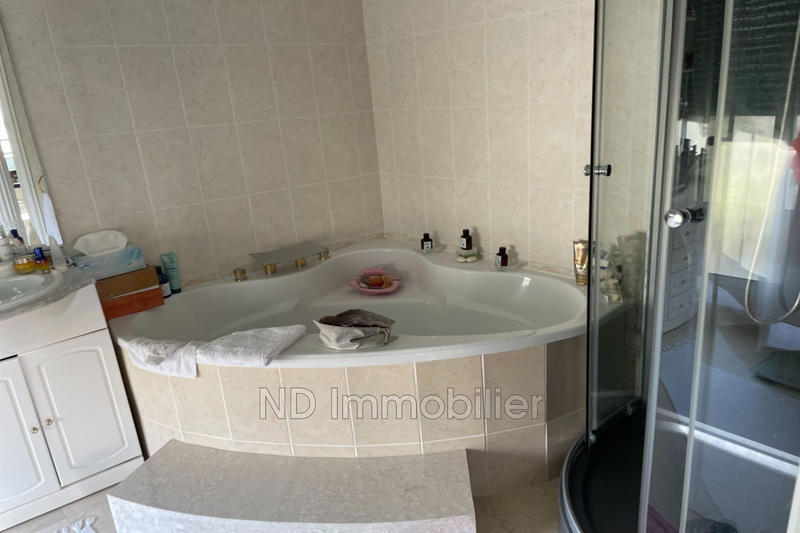 Appartement - 174 m² - 5 pièces