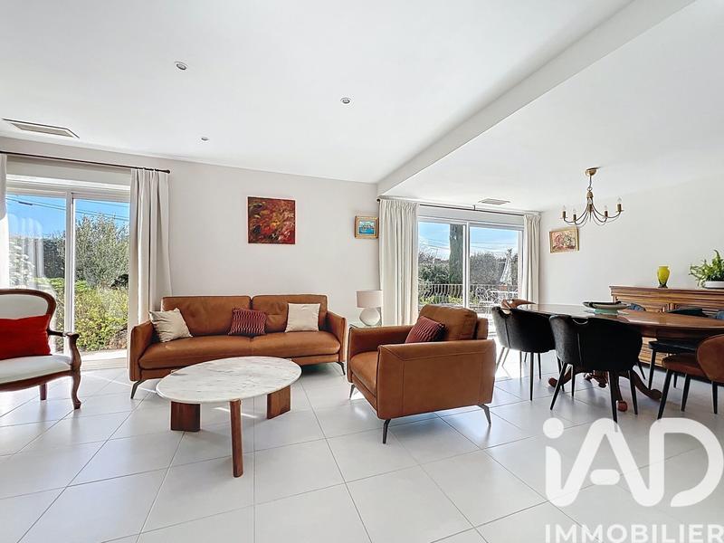 Maison - 122 m² - 5 pièces