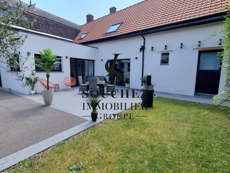 Maison - 188 m² - 7 pièces