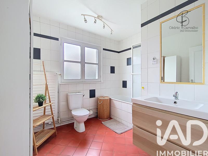 Maison - 102 m² - 6 pièces