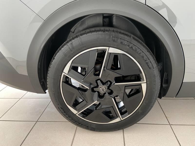 Peugeot 408 Hybrid 136 e-Dcs6 Gt