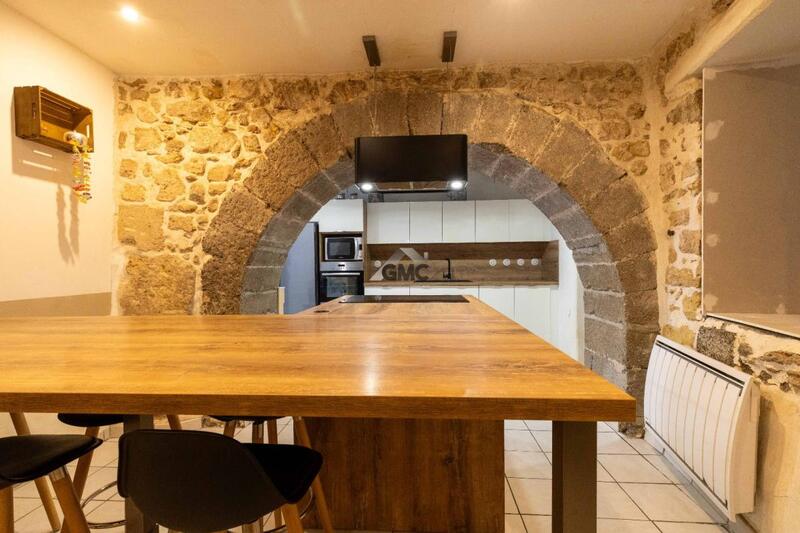 Maison de village - 110 m² - 7 pièces