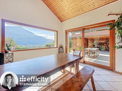 Maison - 143 m² - 6 pièces