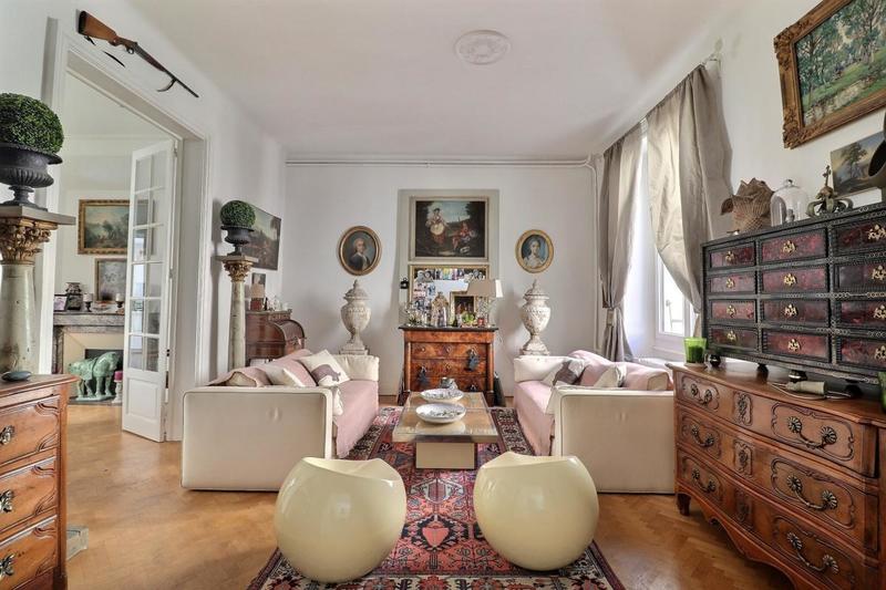 Maison - 170 m² - 8 pièces