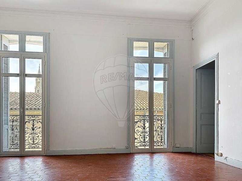 Immeuble - 378 m² - 20 pièces