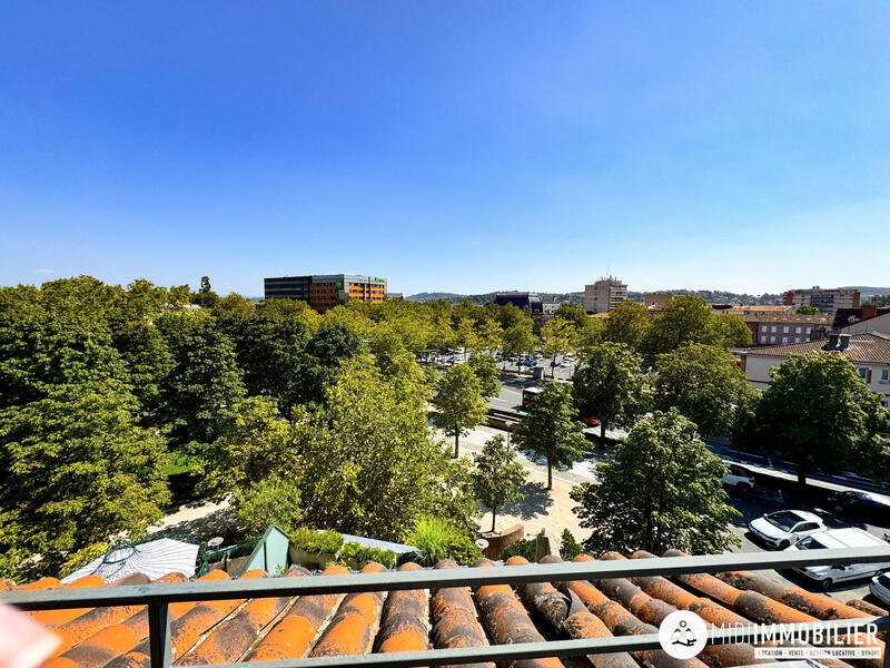 Appartement - 96 m² - 4 pièces