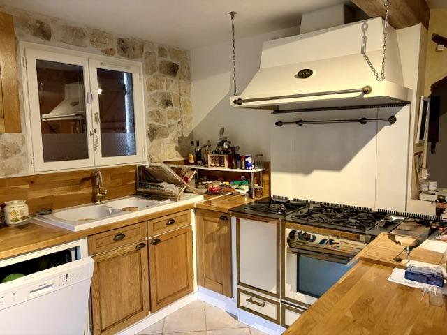 Villa - 337 m² - 15 pièces