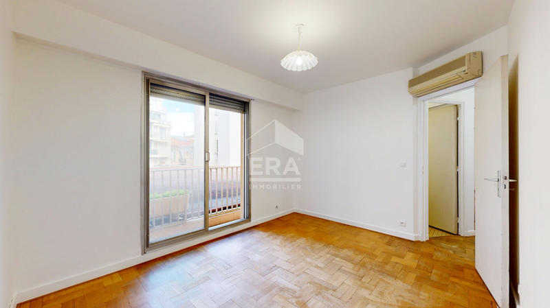 Appartement - 108 m² - 4 pièces