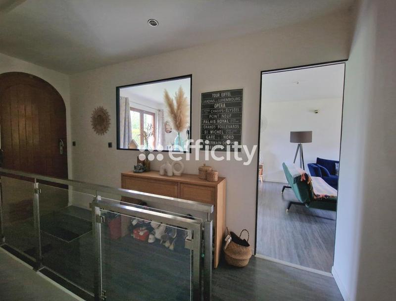 Maison - 89 m² - 5 pièces