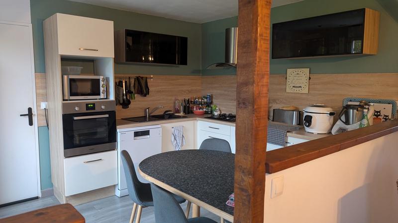 Maison - 90 m² - 5 pièces