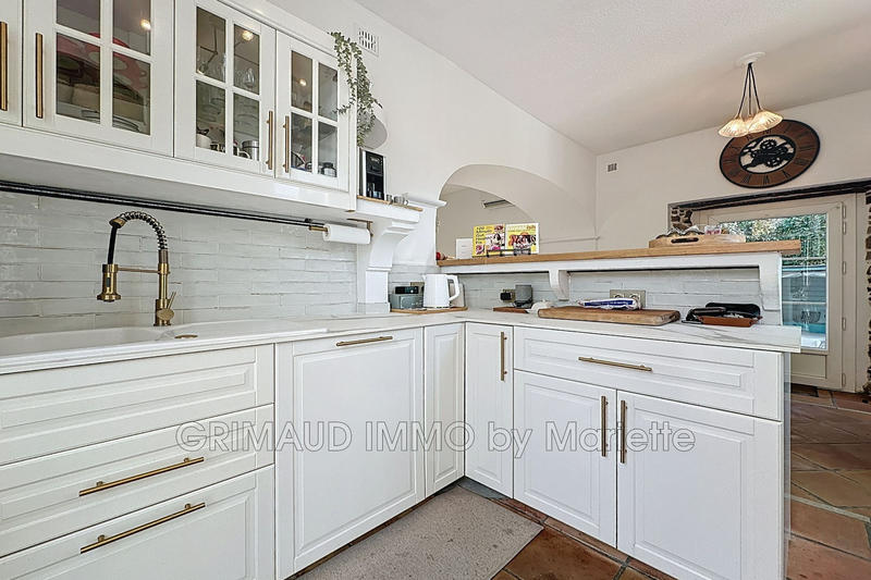 Maison - 141 m² - 5 pièces