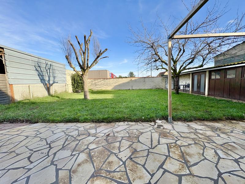 Maison traditionnelle - 85 m² - 6 pièces