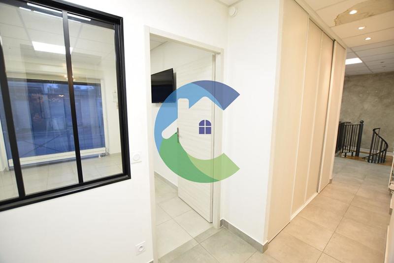 Local commercial - 60 m²