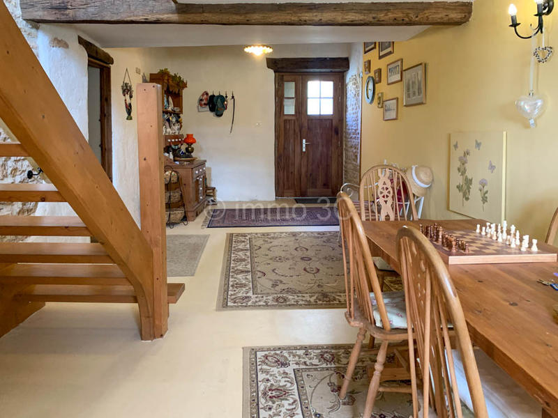 Maison en pierre - 131 m² - 4 pièces