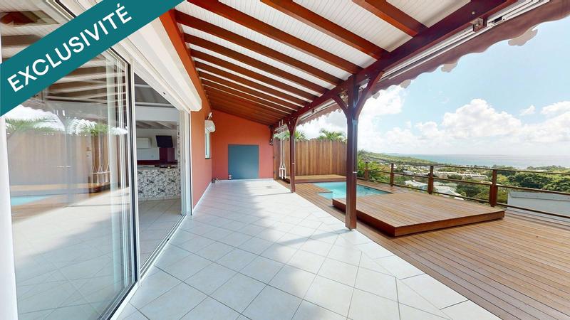 Maison - 140 m² - 5 pièces