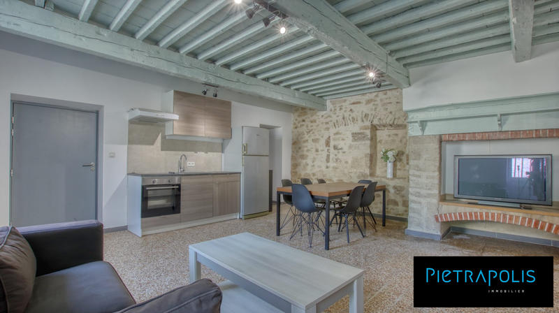 Maison - 276 m² - 8 pièces